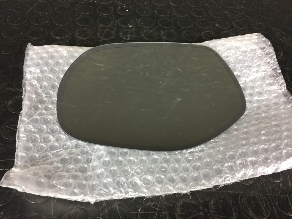 Porsche Cayenne 957 Left Mirror Glass OEM 95573104304