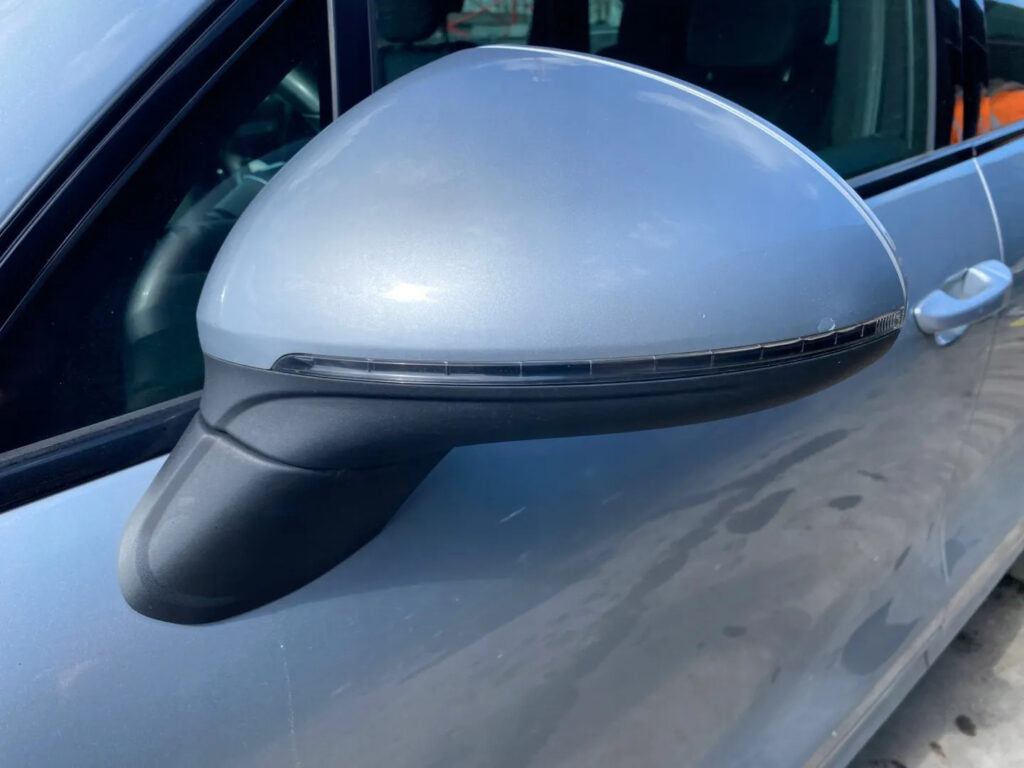 Porsche Cayenne Left Side Mirror