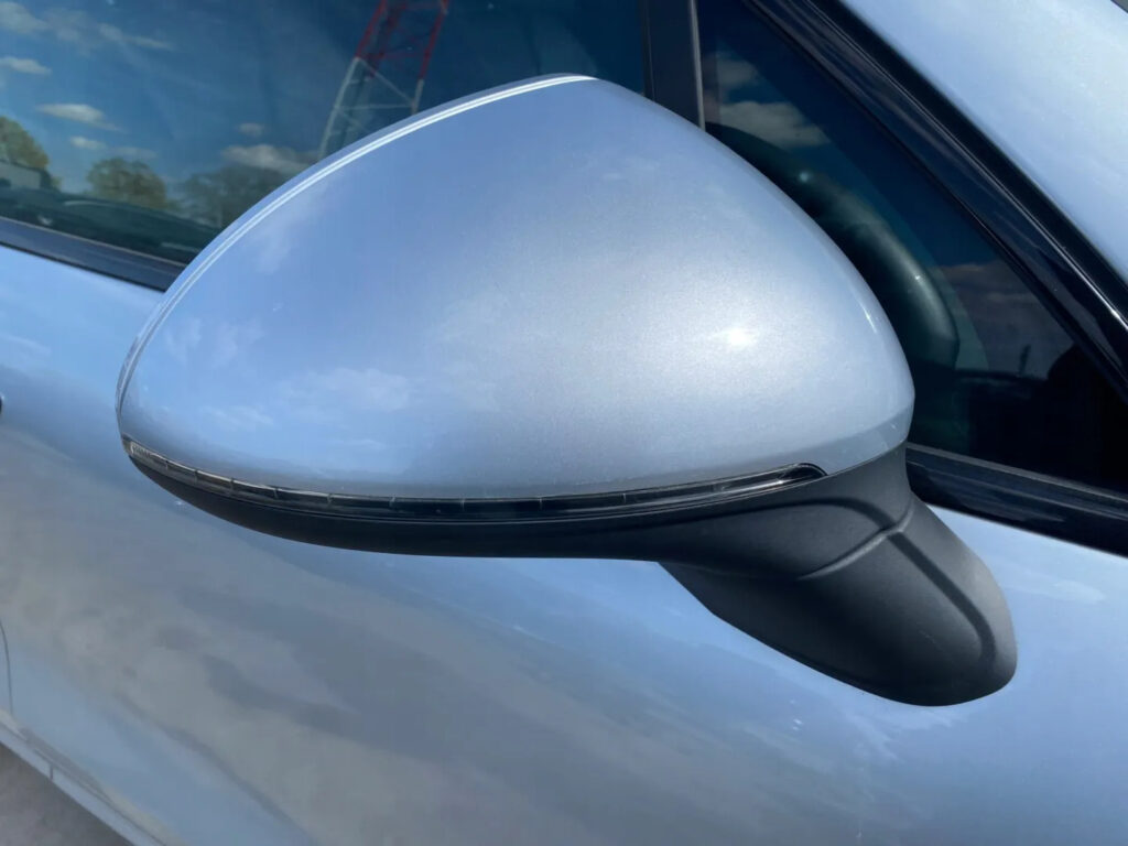 Porsche Cayenne Right Side Mirror