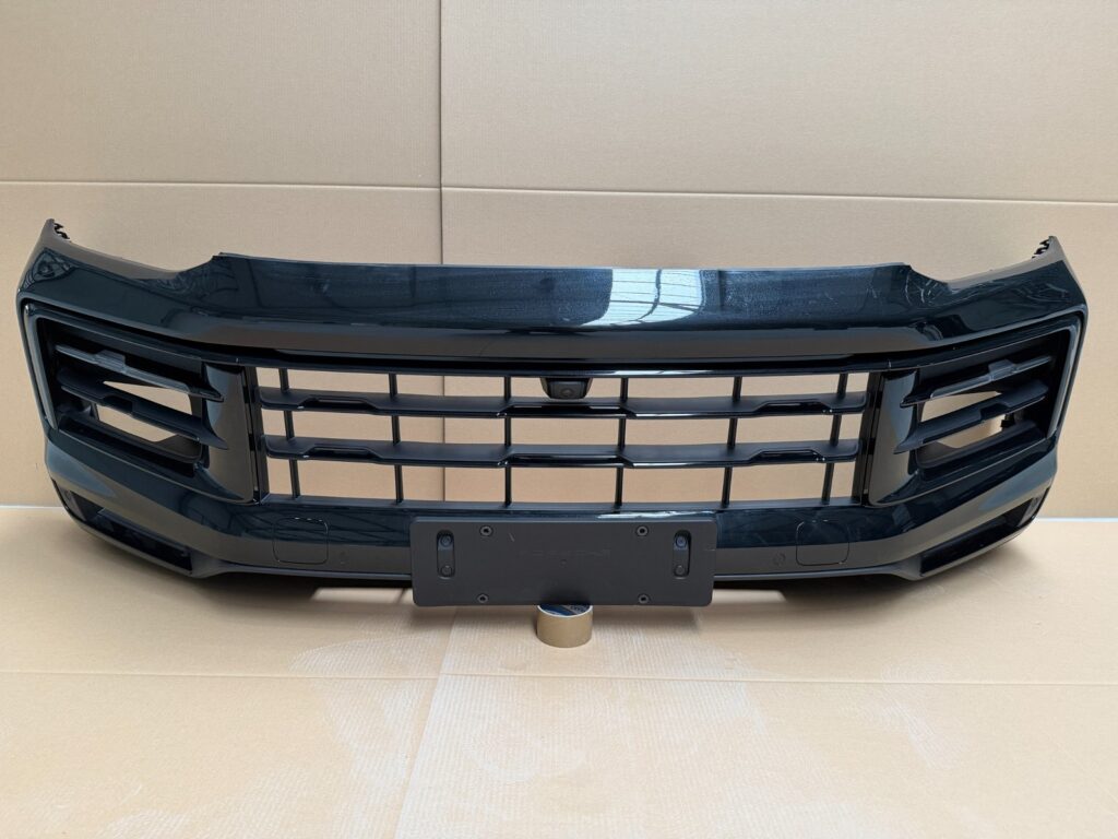 Stoßfänger vorne — Porsche Cayenne 9Y / E3 Facelift — schwarz