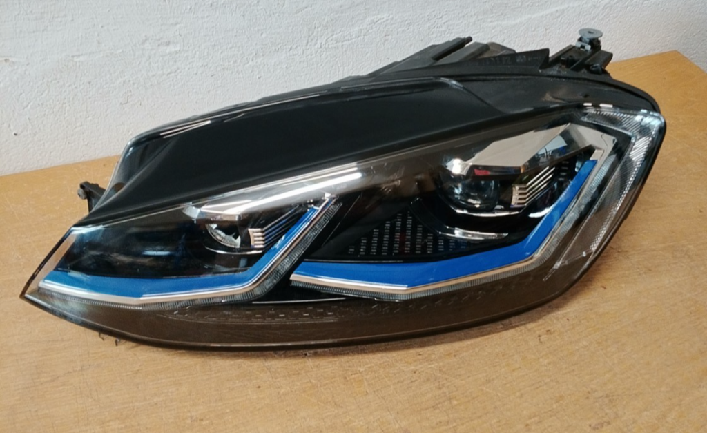 Volkswagen Golf GTE VII Facelift Front Left LED Headlight OEM 5G1941035B