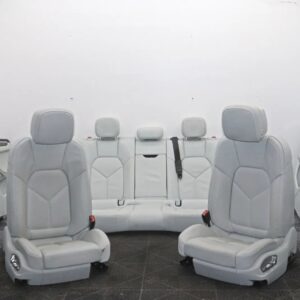 Porsche Macan Seat Set