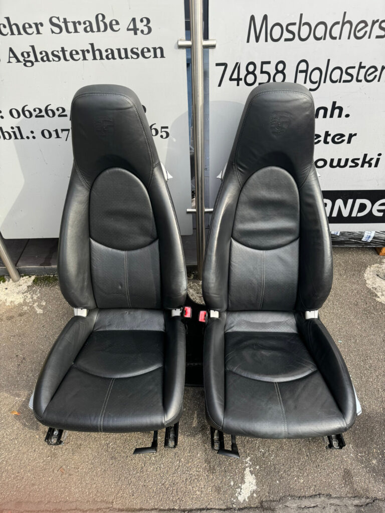 Porsche 911 997 Front Seat Set Black