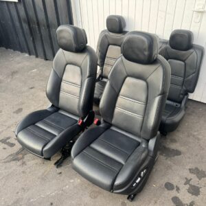 Porsche Cayenne 9Y Seat Set Black