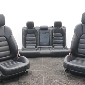 Porsche Macan Seat Set