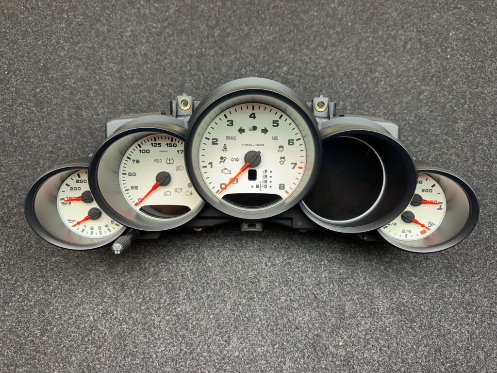 Porsche Cayenne 958 Instrument Cluster OEM 7P5920981P
