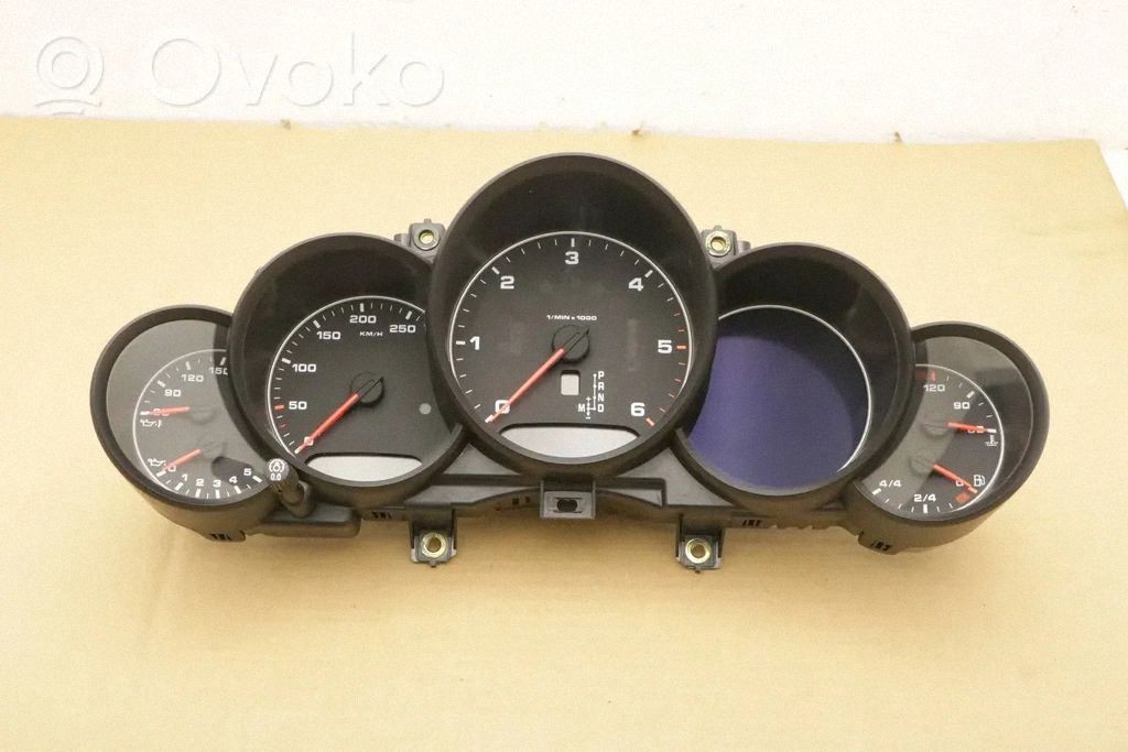 Porsche Cayenne 92A Instrument Cluster OEM 7P5920909F