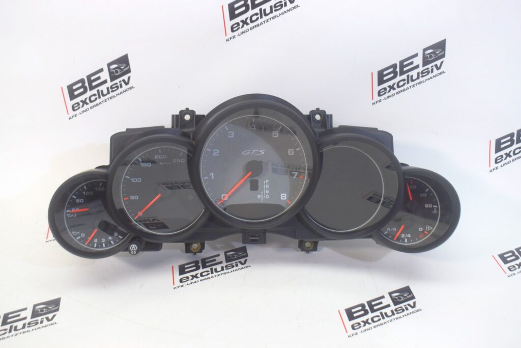 Porsche Cayenne GTS 92A Instrument Cluster OEM 7P5920901AJ