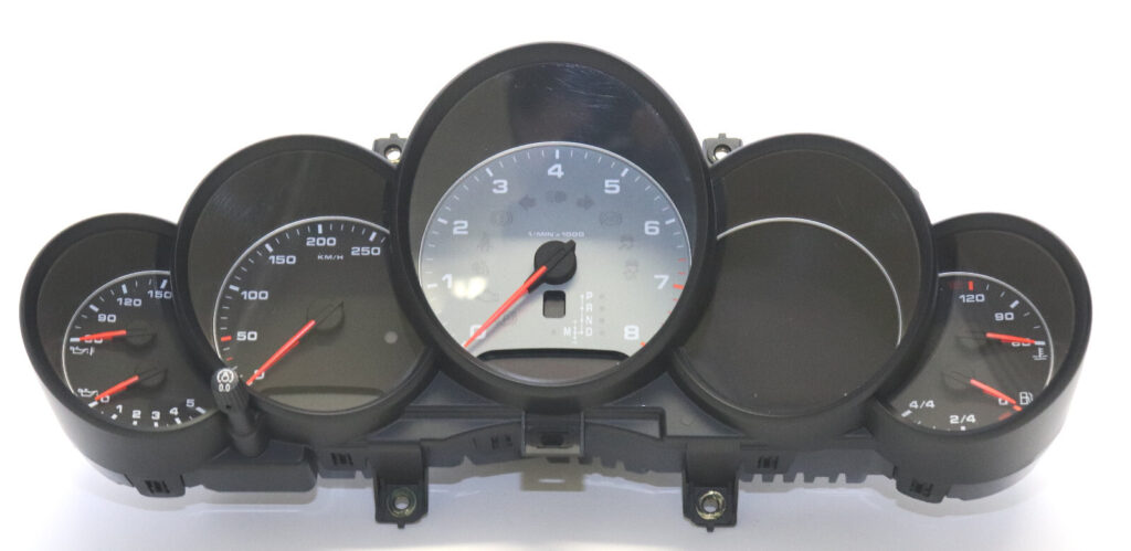 Porsche Cayenne S 958 / 92A Instrument Cluster OEM 7P5920901F