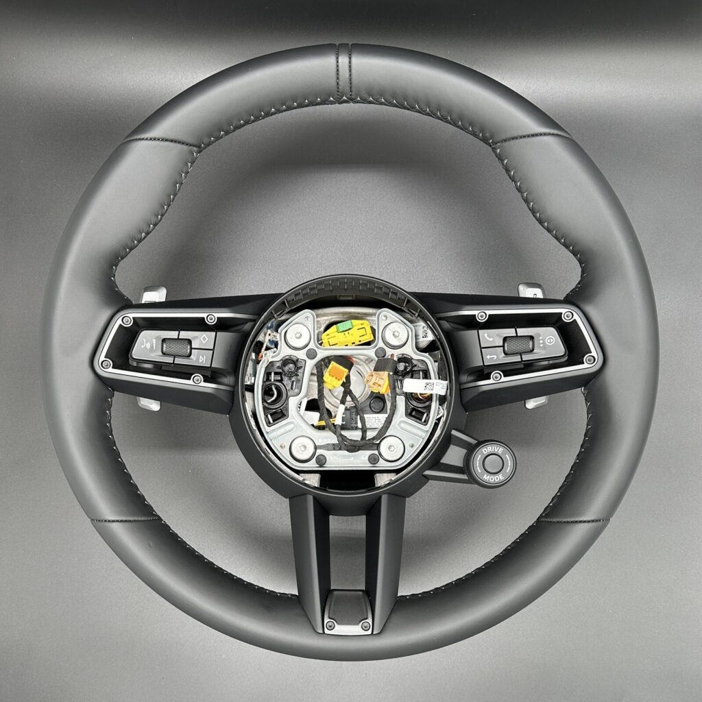 Porsche 911 / Macan / Panamera / Cayenne / Taycan 95B / 992 Steering Wheel