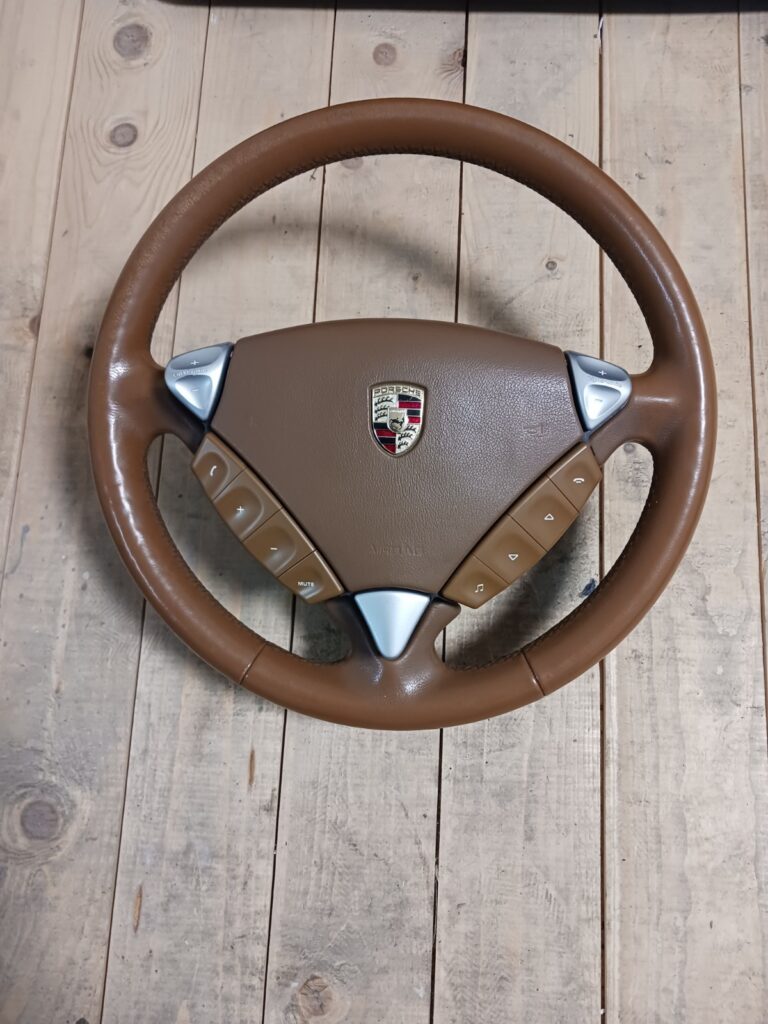 Porsche Cayenne 9pa / 957 Steering Wheel
