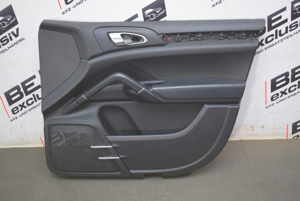 Porsche Cayenne 92A Front Right Door Panel OEM 7P5867012C