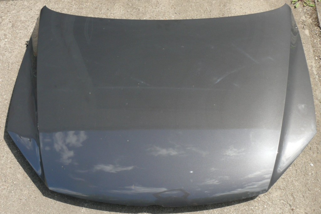 Volkswagen Touareg II / 7P Front Hood Grey