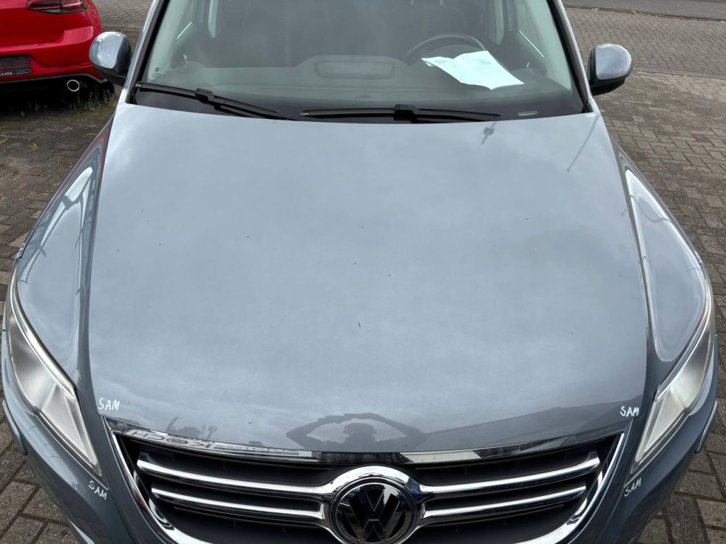 Volkswagen Tiguan I / 5N Front Hood Mazzeppa Grey