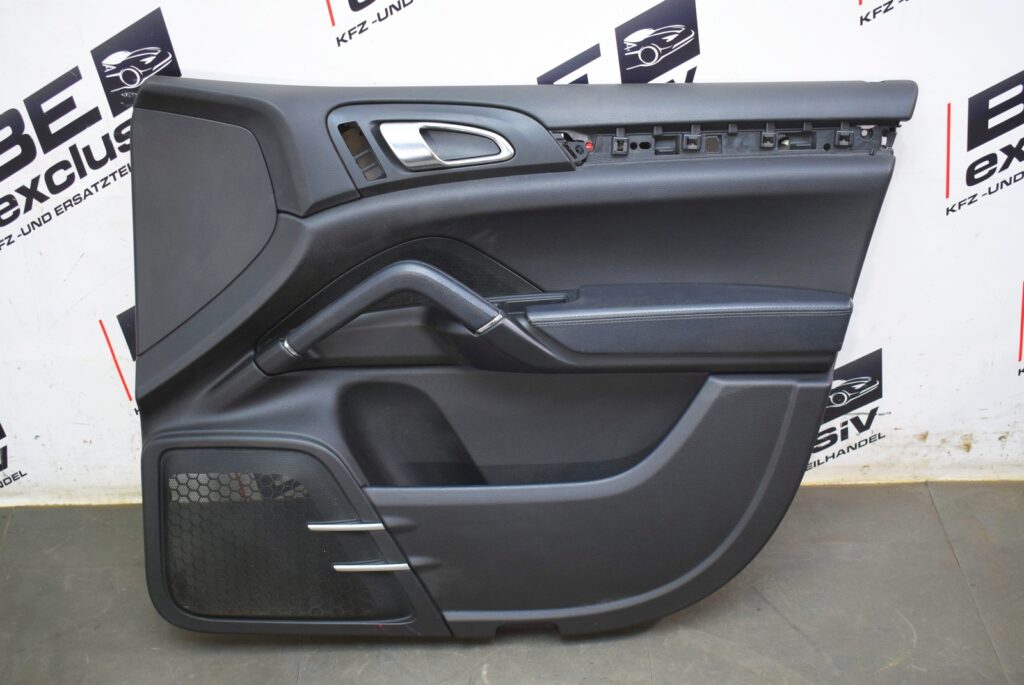 Porsche Cayenne 92A Front Right Door Panel OEM 7P5867012C