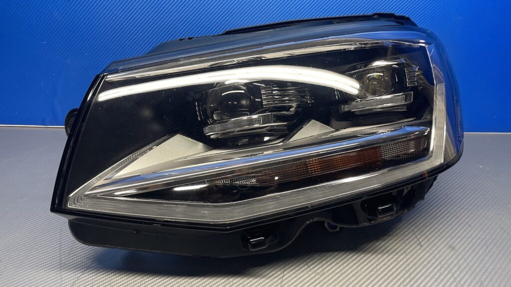 Volkswagen Transporter T6 Front Left LED Headlight Black OEM 7E1941035A