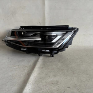 Volkswagen Multivan / Caravelle T7 Front Left LED Headlight Black OEM 7T1941081A