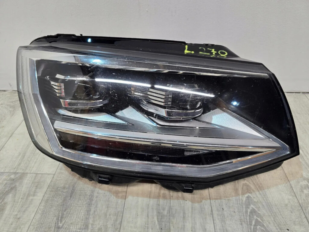 Volkswagen Transporter T6 Front Right LED Headlight Black OEM 7E1941036A