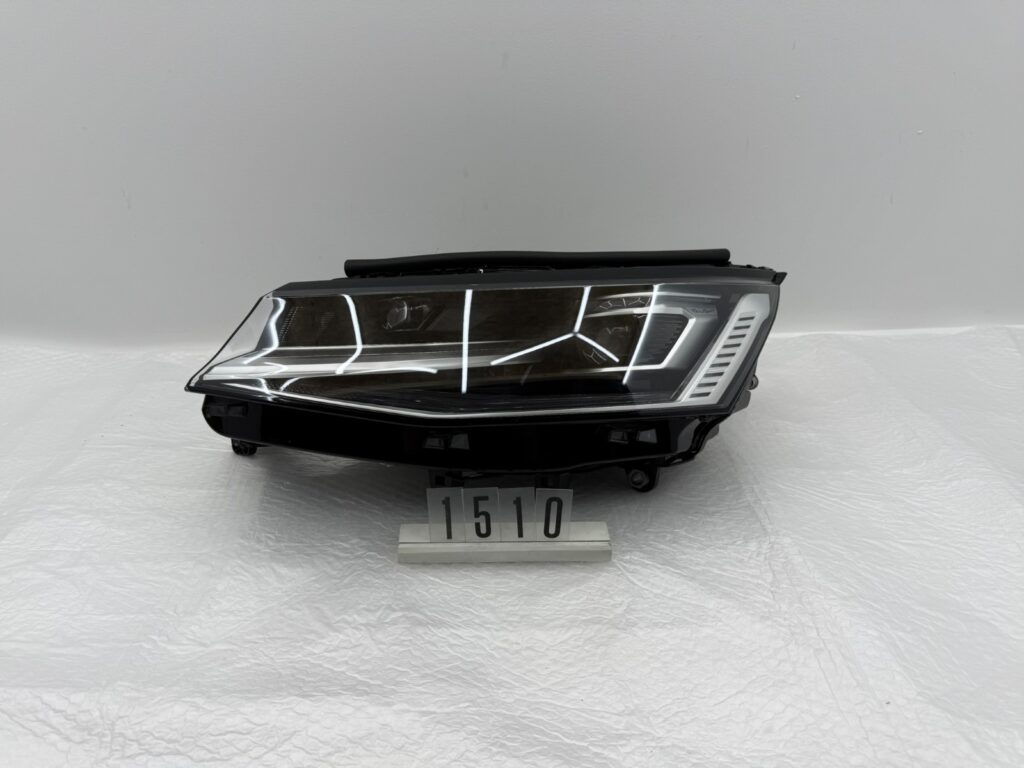 Volkswagen Multivan T7 Front Left LED Headlight OEM 7T1941081A