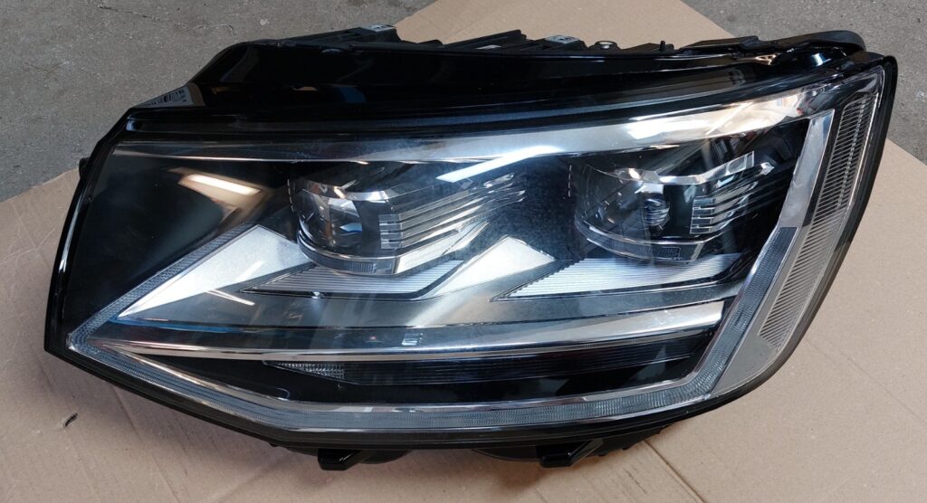 Volkswagen Transporter T6 Front Left LED Headlight OEM 7E1941035A