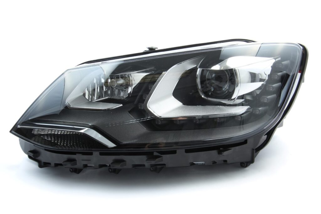 Volkswagen Sharan II / 7N Front Left Xenon Headlight OEM 7N1941043D