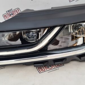 Volkswagen Arteon Front LED Headlight