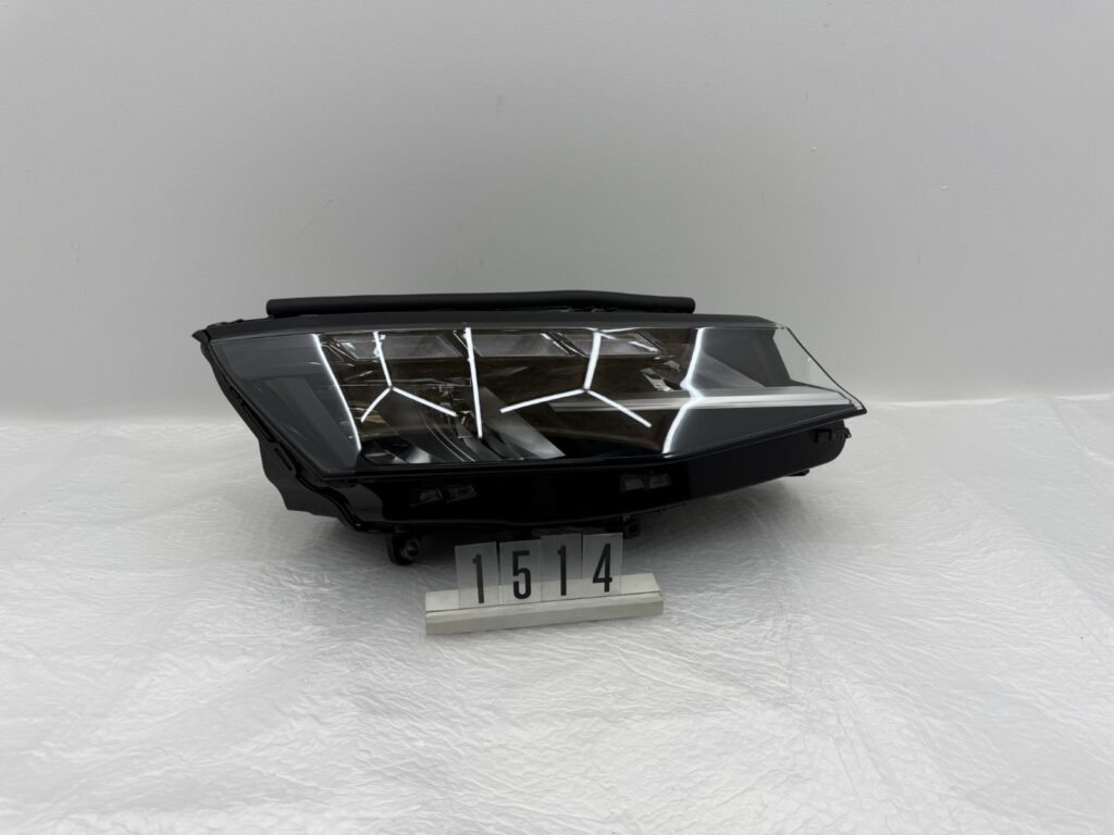 Volkswagen Transporter T7 Front Right LED Headlight OEM 7T1941036A
