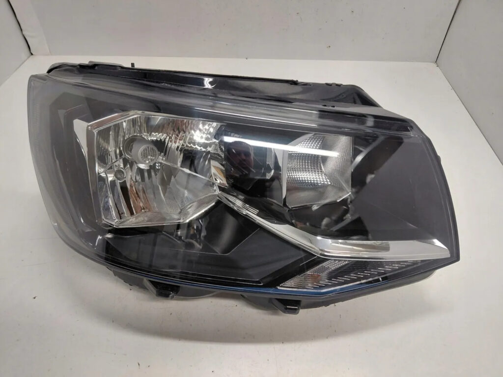 Volkswagen Transporter Front Right Headlight Black OEM 7E1941016AD