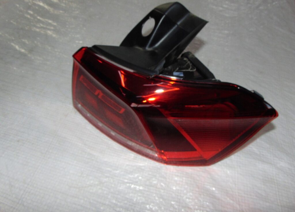 Volkswagen Passat Variant B8 Facelift Rear Right Tail Light OEM 3G9945096G