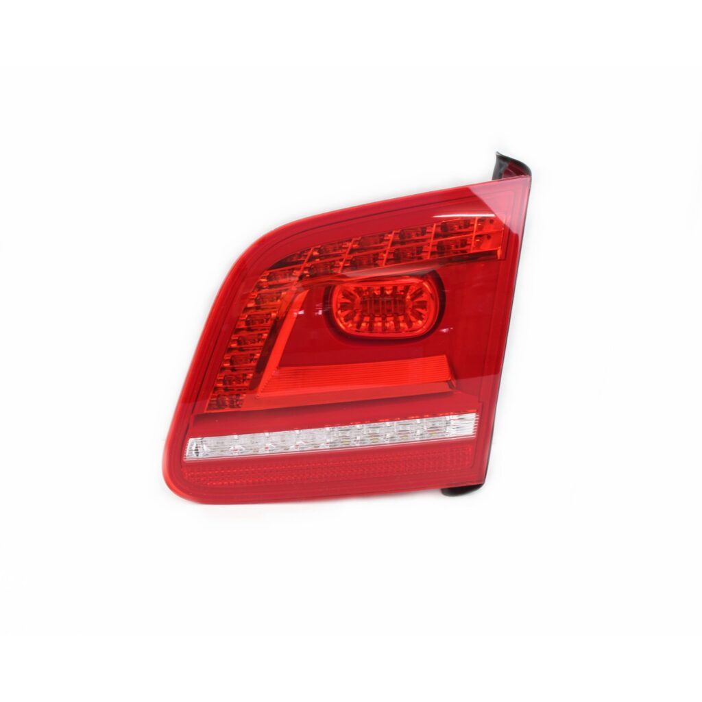 Volkswagen Phaeton Rear Right LED Inner Tail Light OEM 3D0945094D