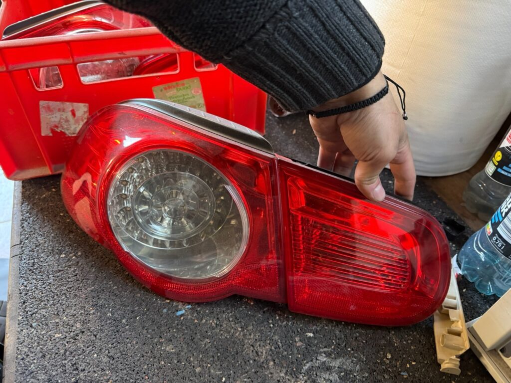 Volkswagen Eos Rear Left / Right Inner / Outer Tail Light Set