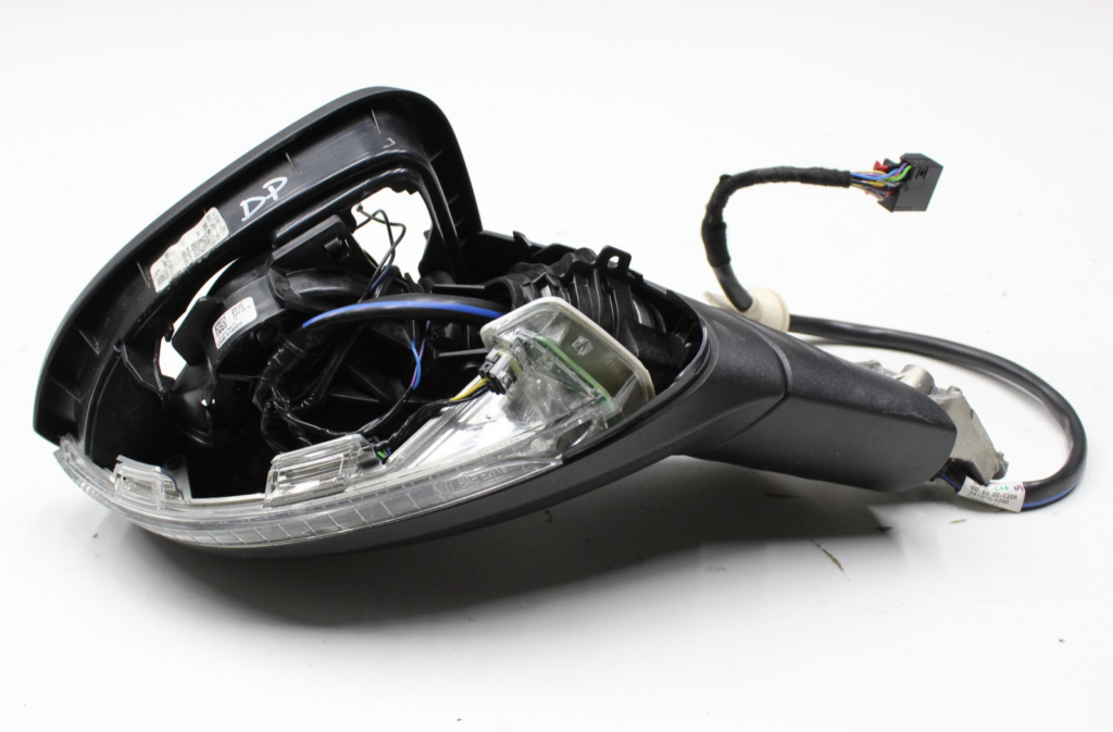 Volkswagen Golf VIII Right Door Mirror OEM 5H1857502DP