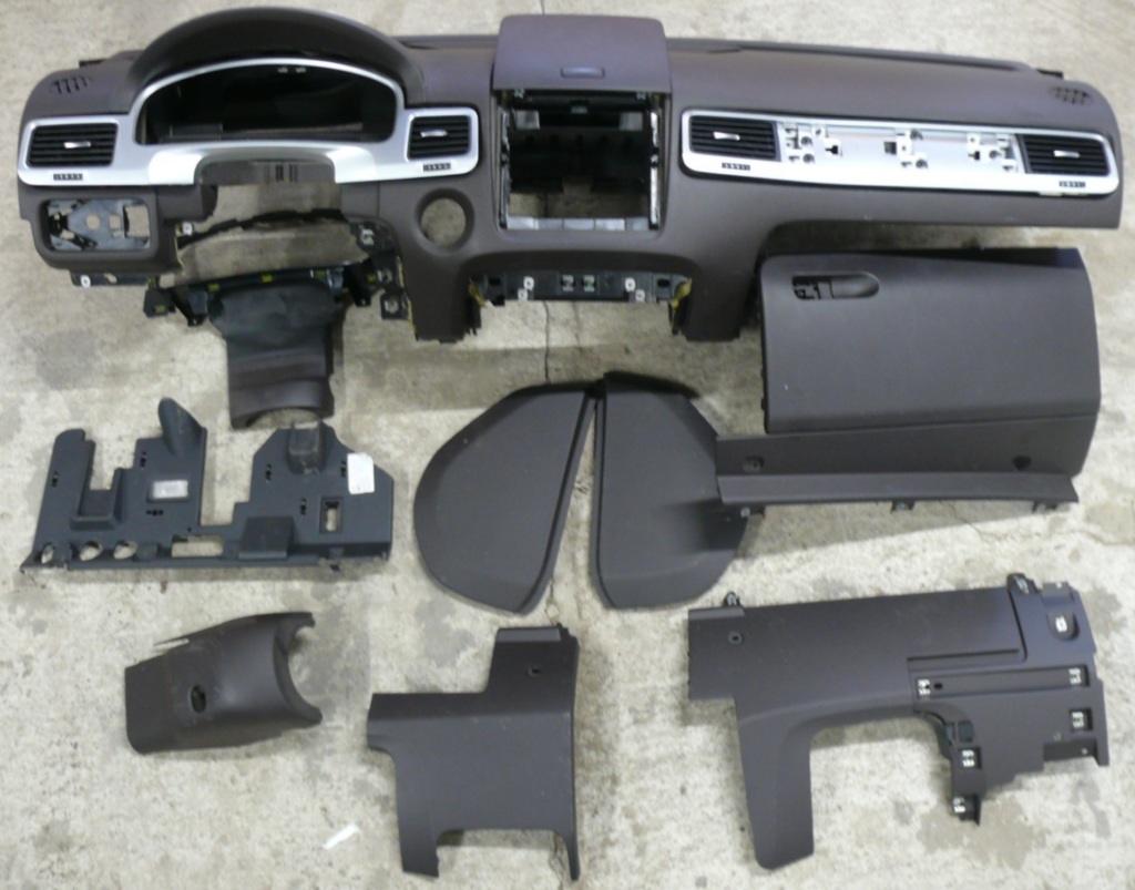 Volkswagen Touareg II / 7P Front Dashboard Set Brown