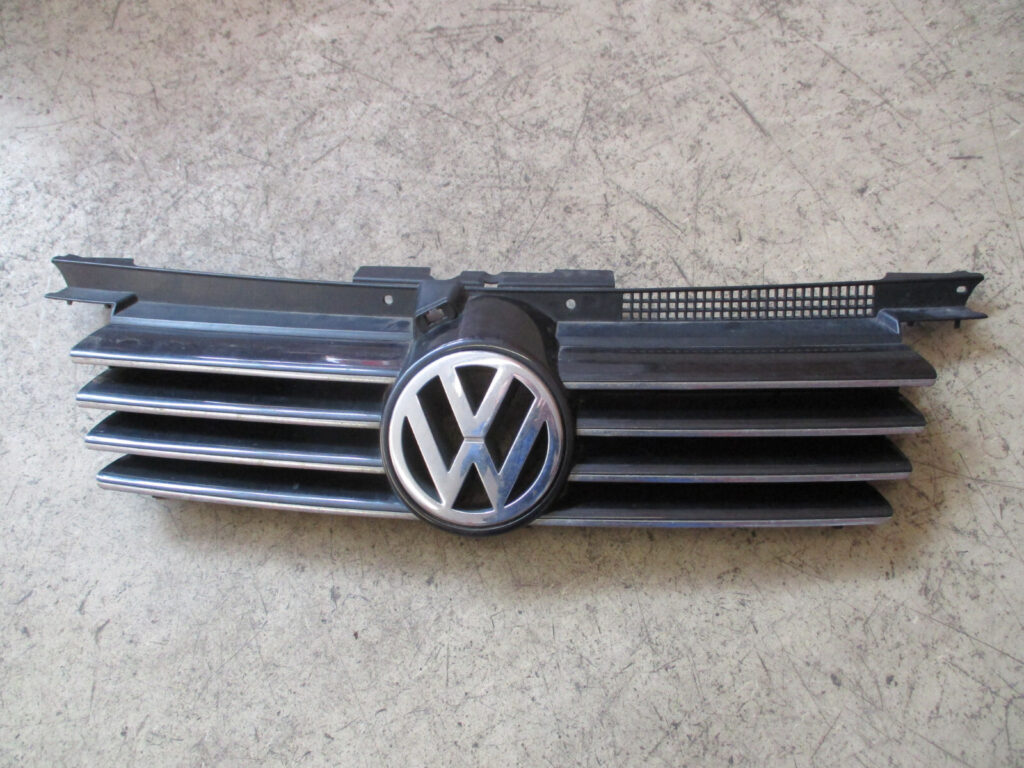 Volkswagen Bora Front Grille Black OEM 1J5853655C