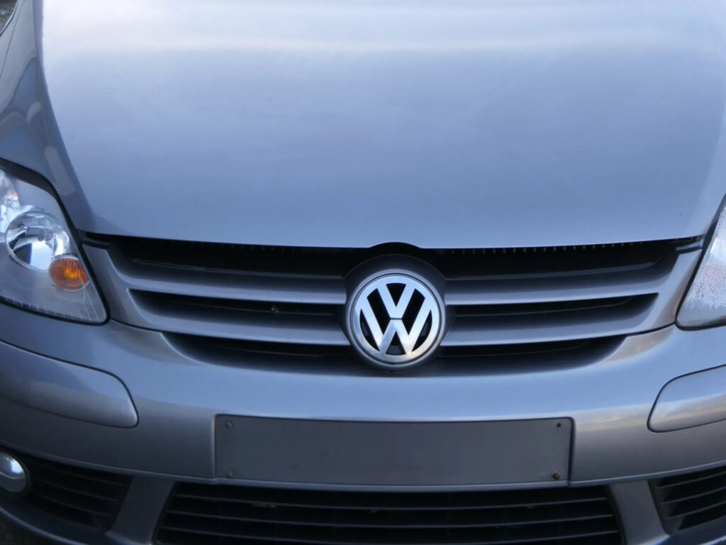 Volkswagen Golf Plus 5M Front Grille Grey OEM 5M0853651A