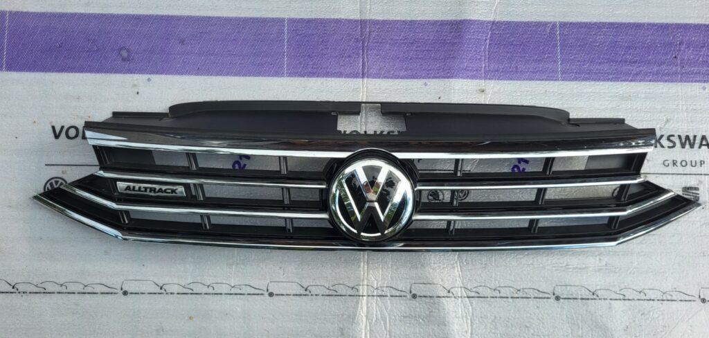 Volkswagen Passat B8 / 3G Front Grille