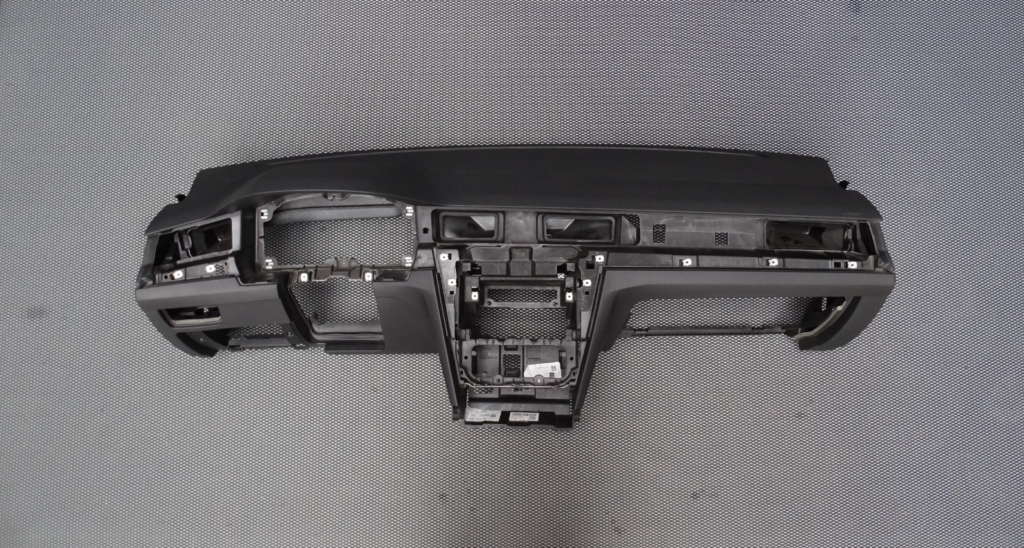 Volkswagen Passat B8 / 3G Front Dashboard Titan Black OEM 3G1857003AJ