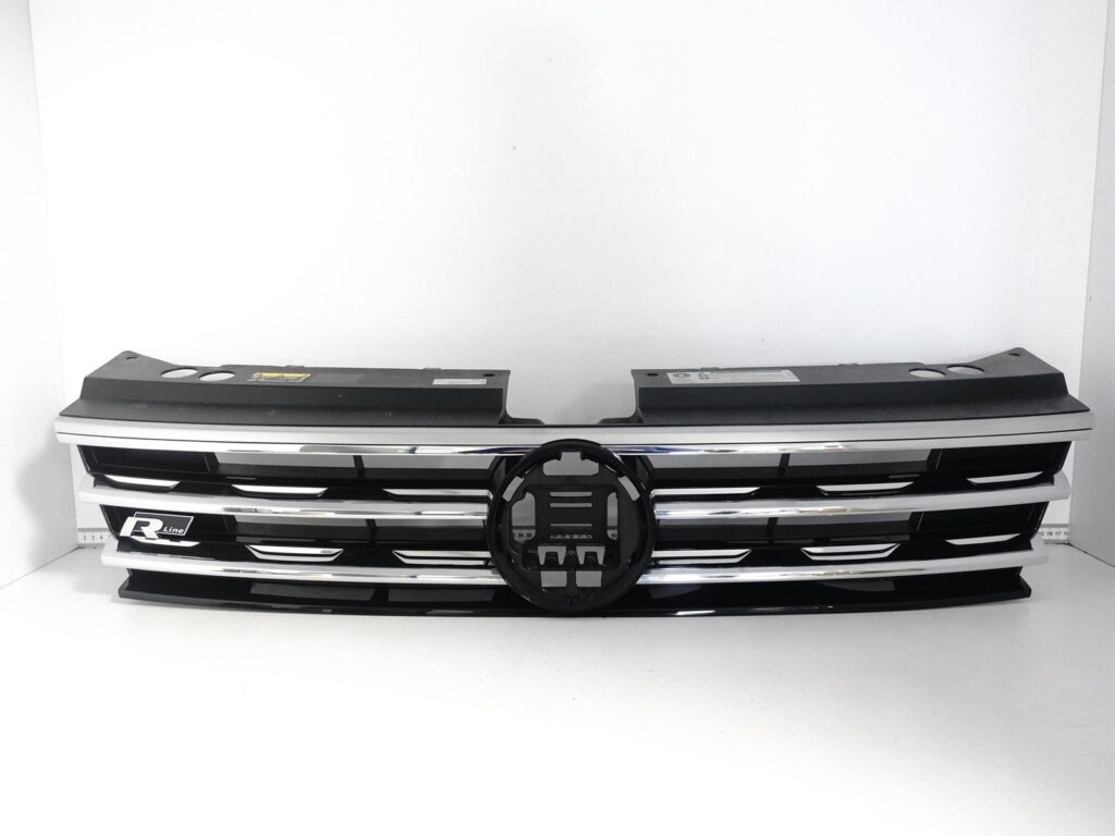 Volkswagen Tiguan R-Line II Front Grille OEM 5NA853653B