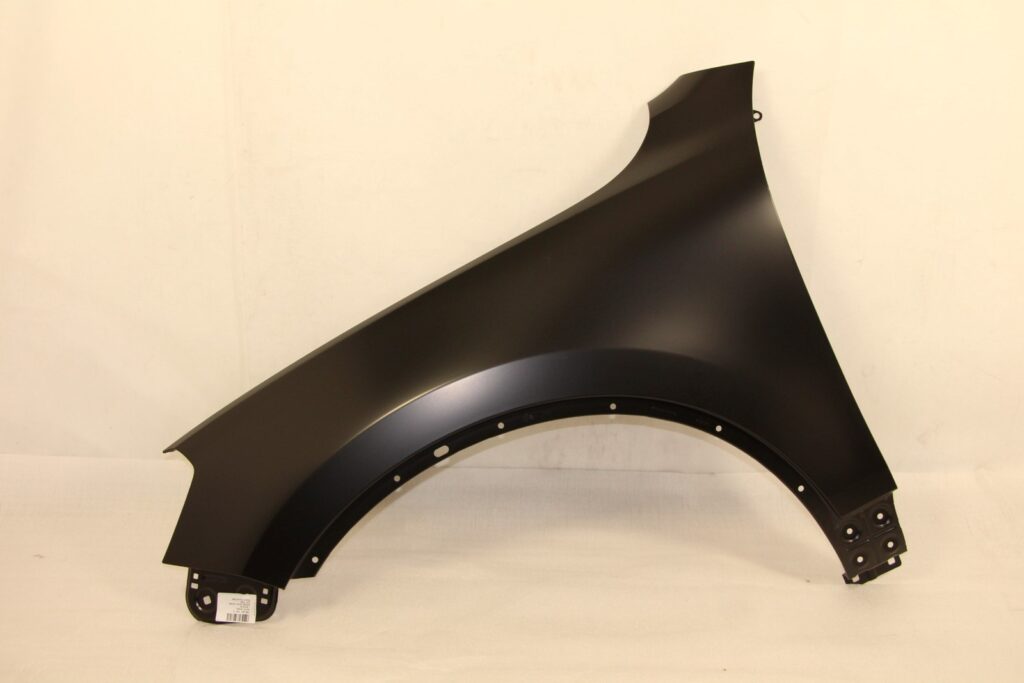 Volkswagen Touareg Front Left Fender OEM 7P6821105E