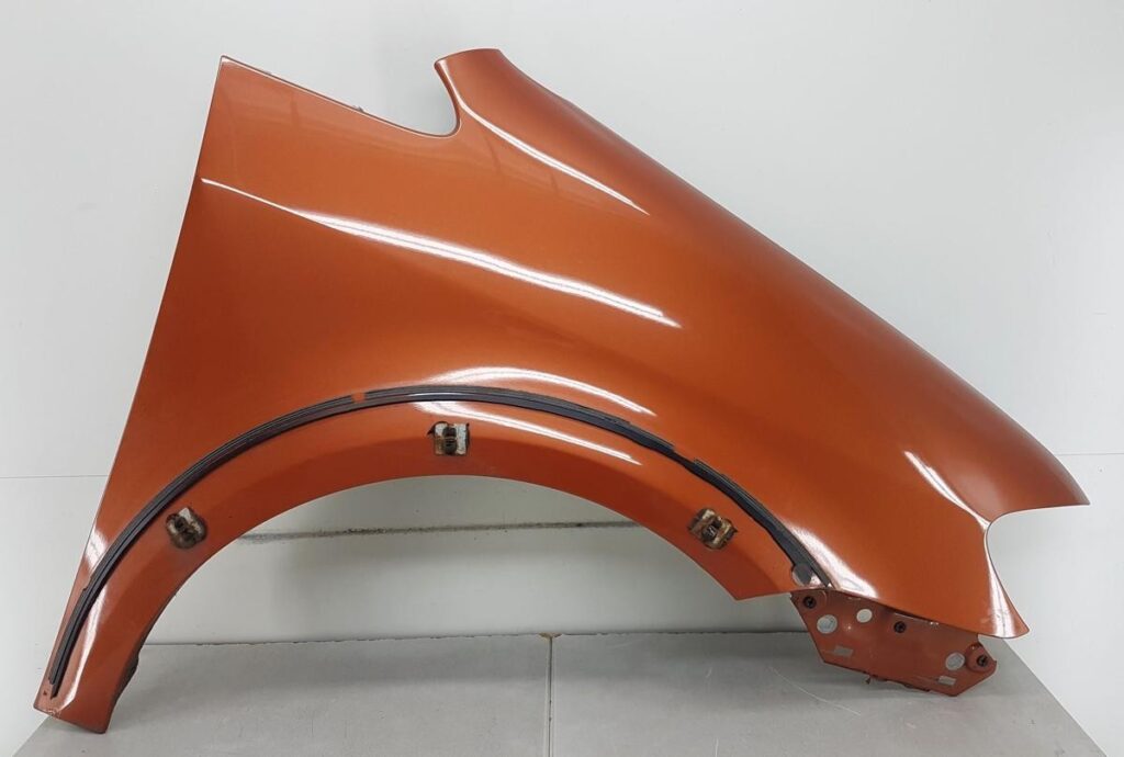 Volkswagen CrossTouran 1T Front Right Fender Red Rock Metallic OEM 1T0821022A