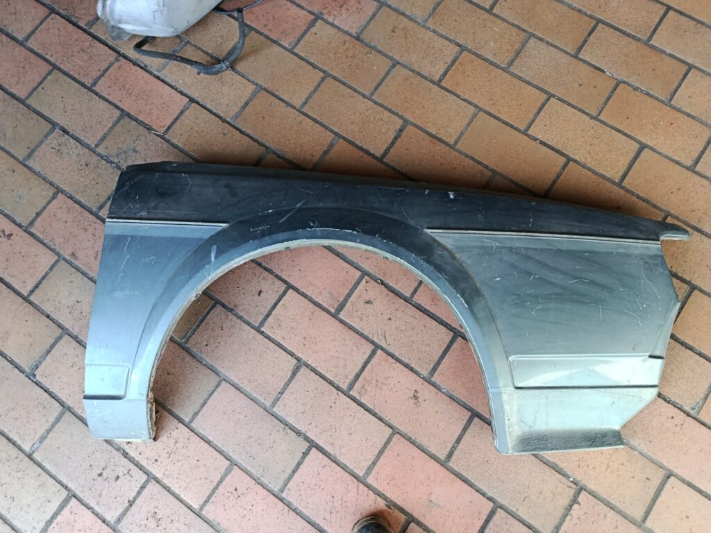 Volkswagen Scirocco II / 53B Front Right Fender