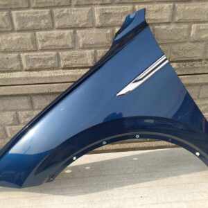 Volkswagen Touareg III Front Left Fender