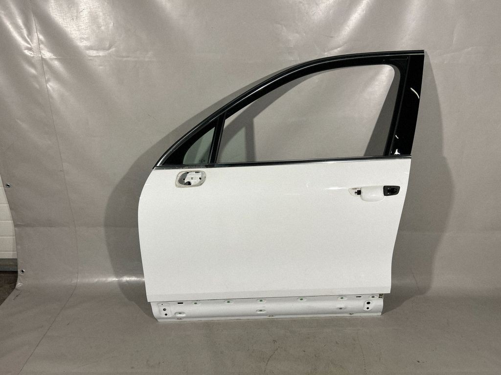 Volkswagen Touareg II Front Left Door OEM 7P0831311B