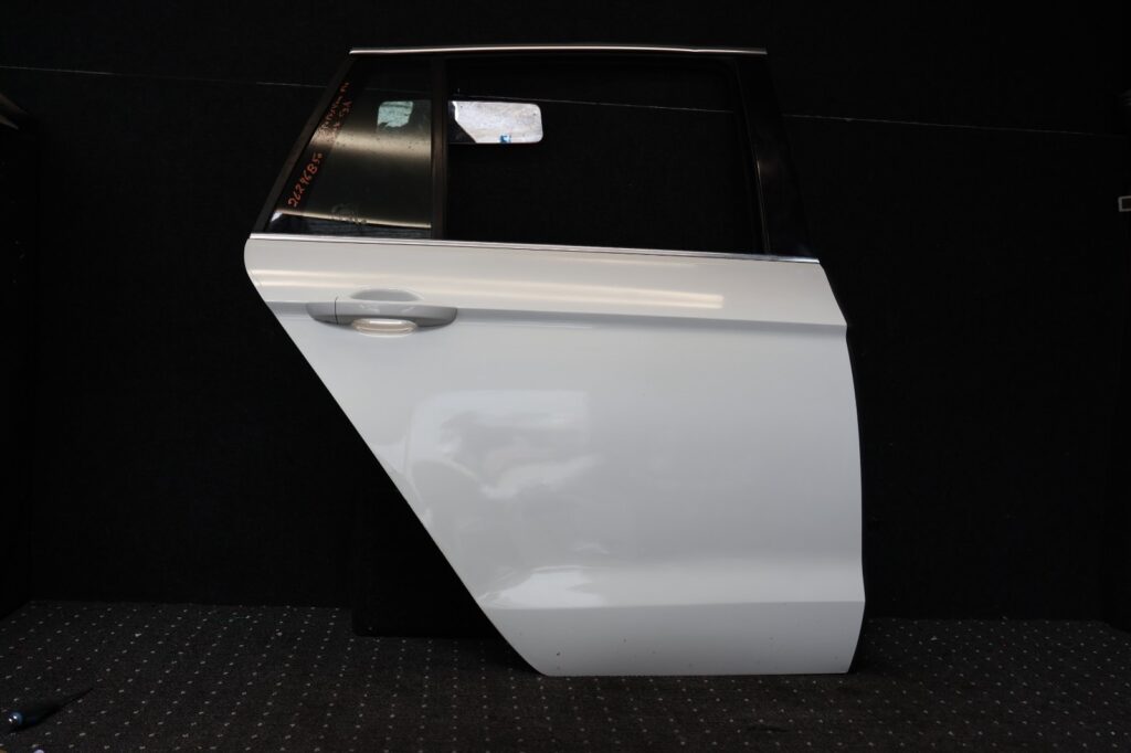 Volkswagen Golf Sportsvan 510 Rear Right Door White