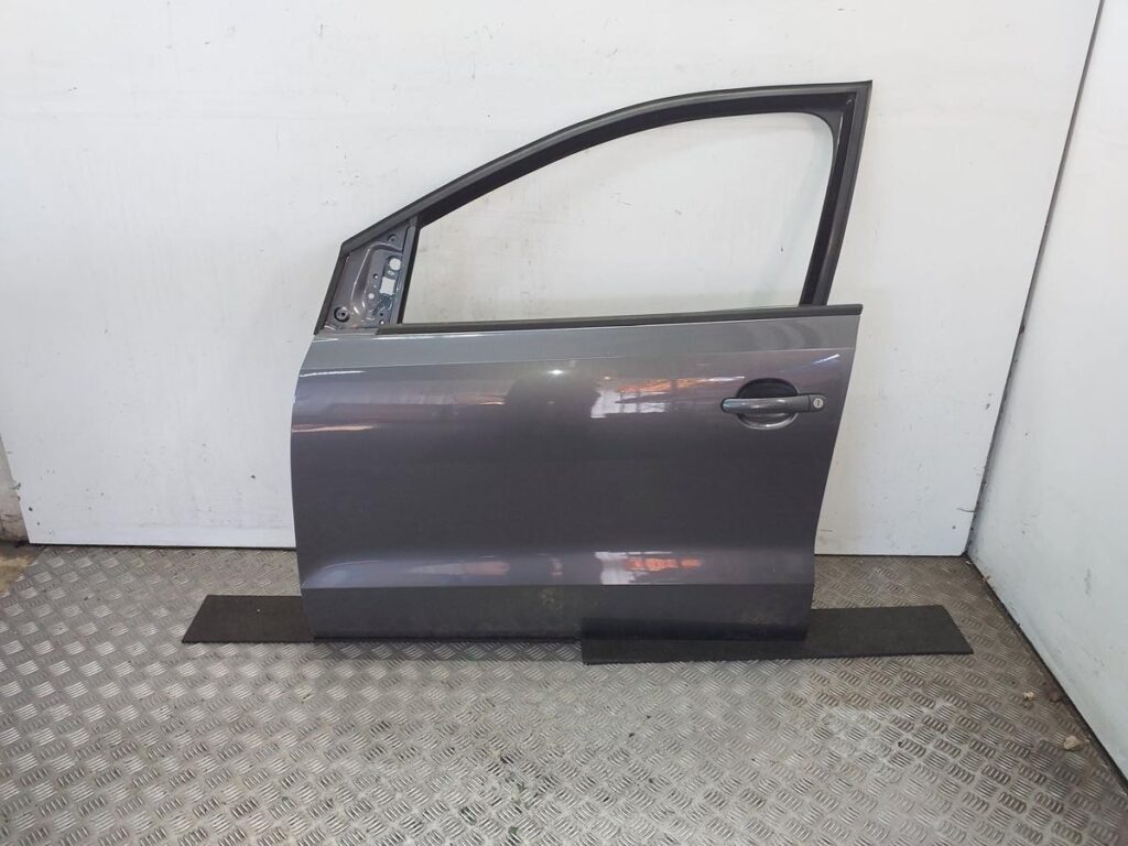 Volkswagen Polo 6R Front Left Door Pepper Grey Metallic
