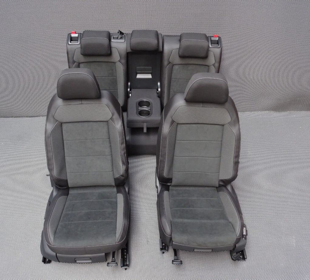 Volkswagen T-Roc Seat Set