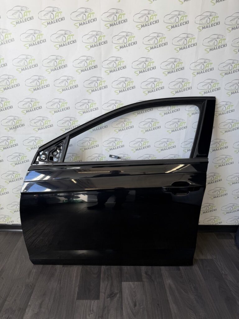 Volkswagen Polo VI / 2G Front Left Door Black