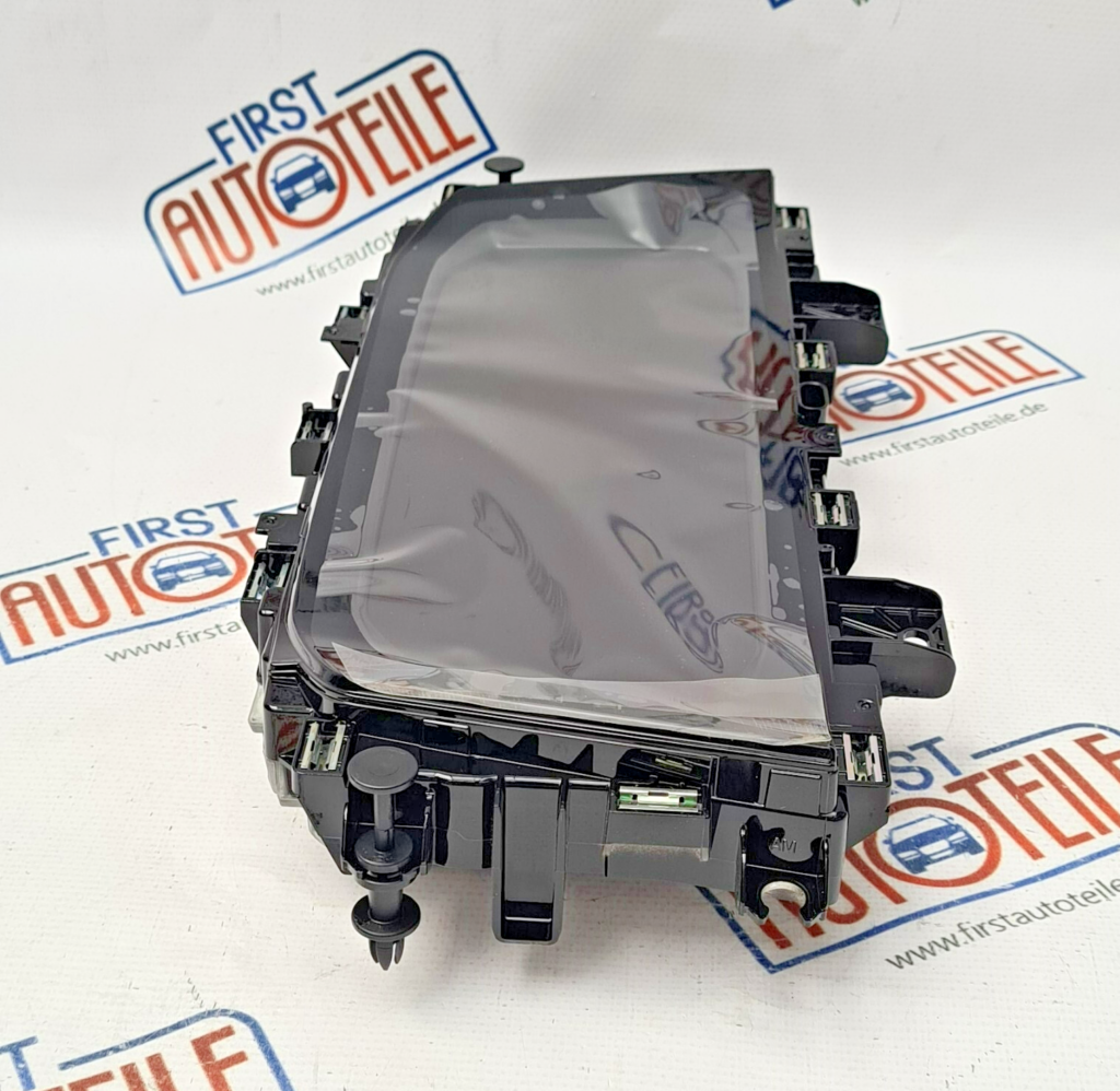 Volkswagen Golf VIII Digital Instrument Cluster OEM 5H0920340B