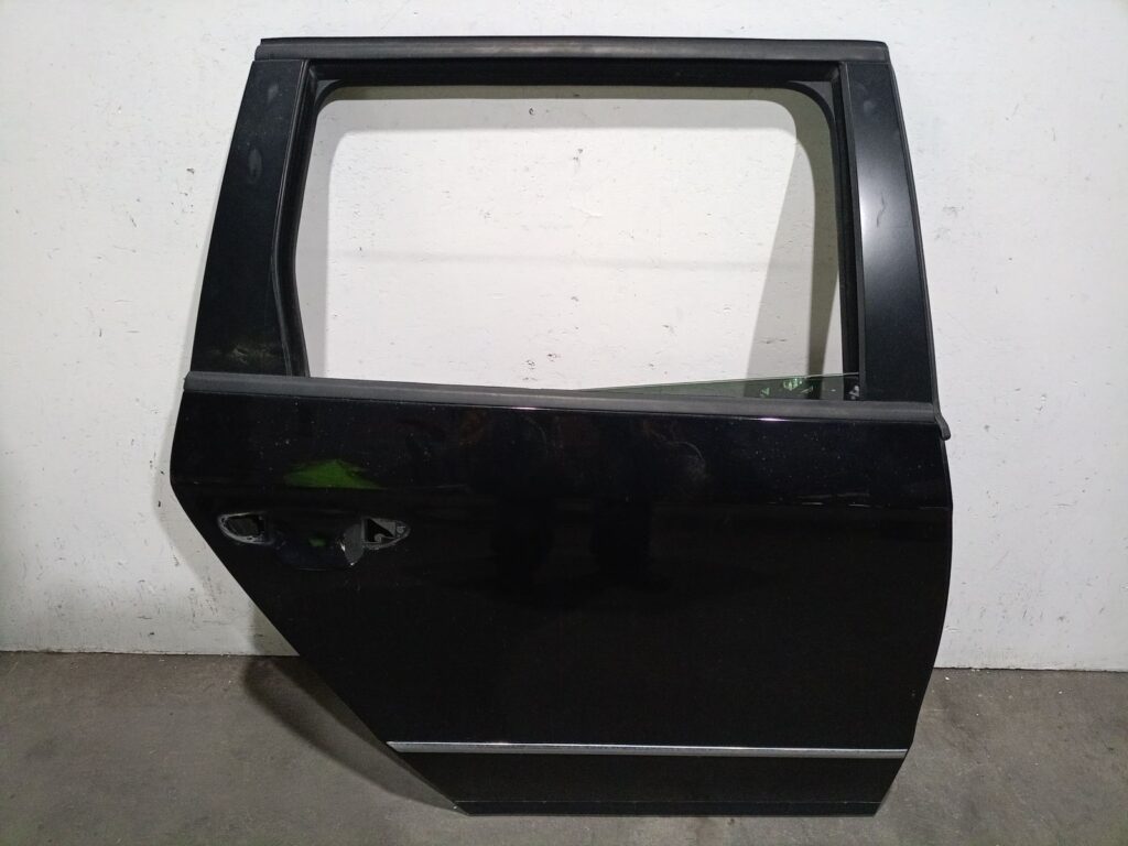 Volkswagen Passat Variant B6 / 3C5 Rear Right Door Black OEM 3C9833056D