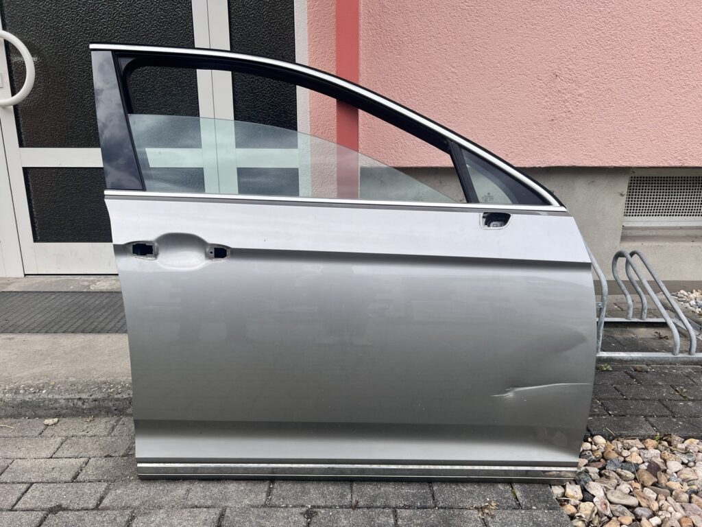 Volkswagen Passat Variant B8 / 3G Front Right Door